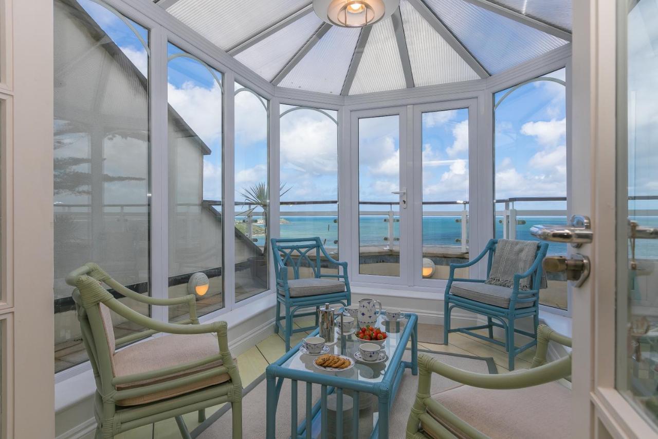 Ocean Gem Apartment Carbis Bay Exterior foto